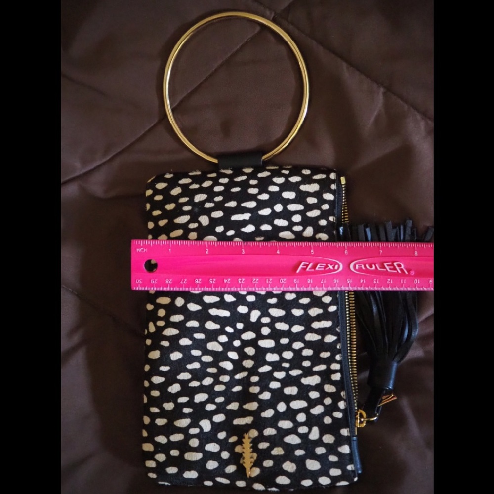 Stylish Black and White Mini Bag with Gold Accents - Picture 7 of 8